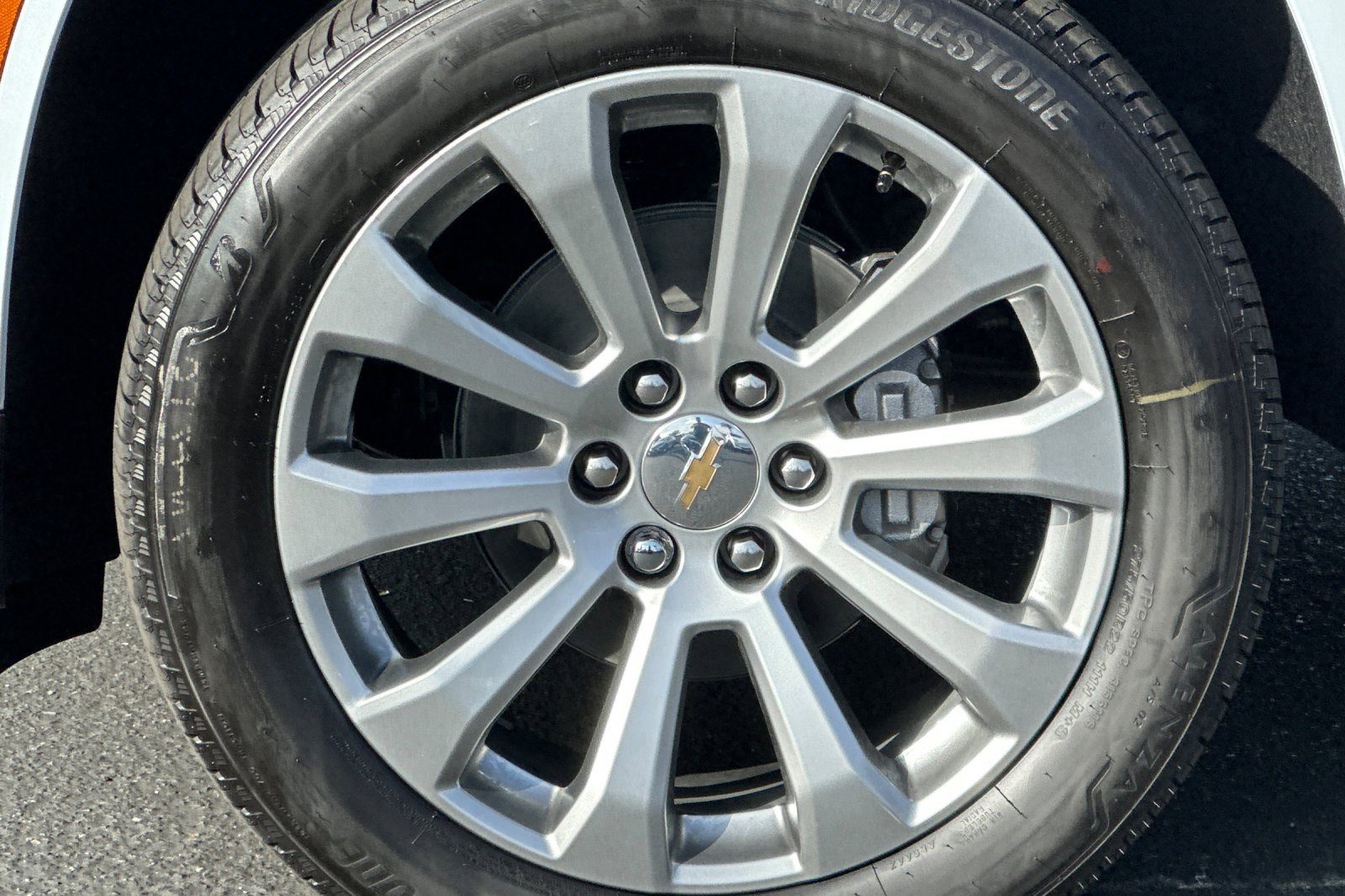 New 2026 Chevrolet Suburban Premier w/ Sun And Tow Package image 32