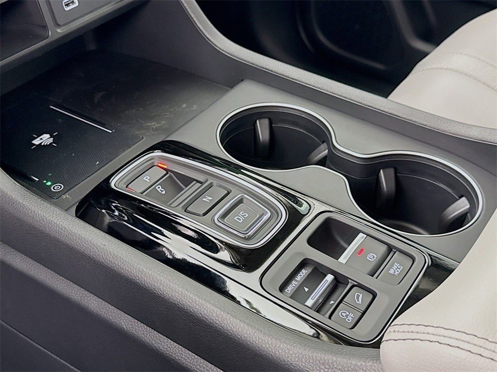 Certified 2025 Honda Pilot EX-L image 24