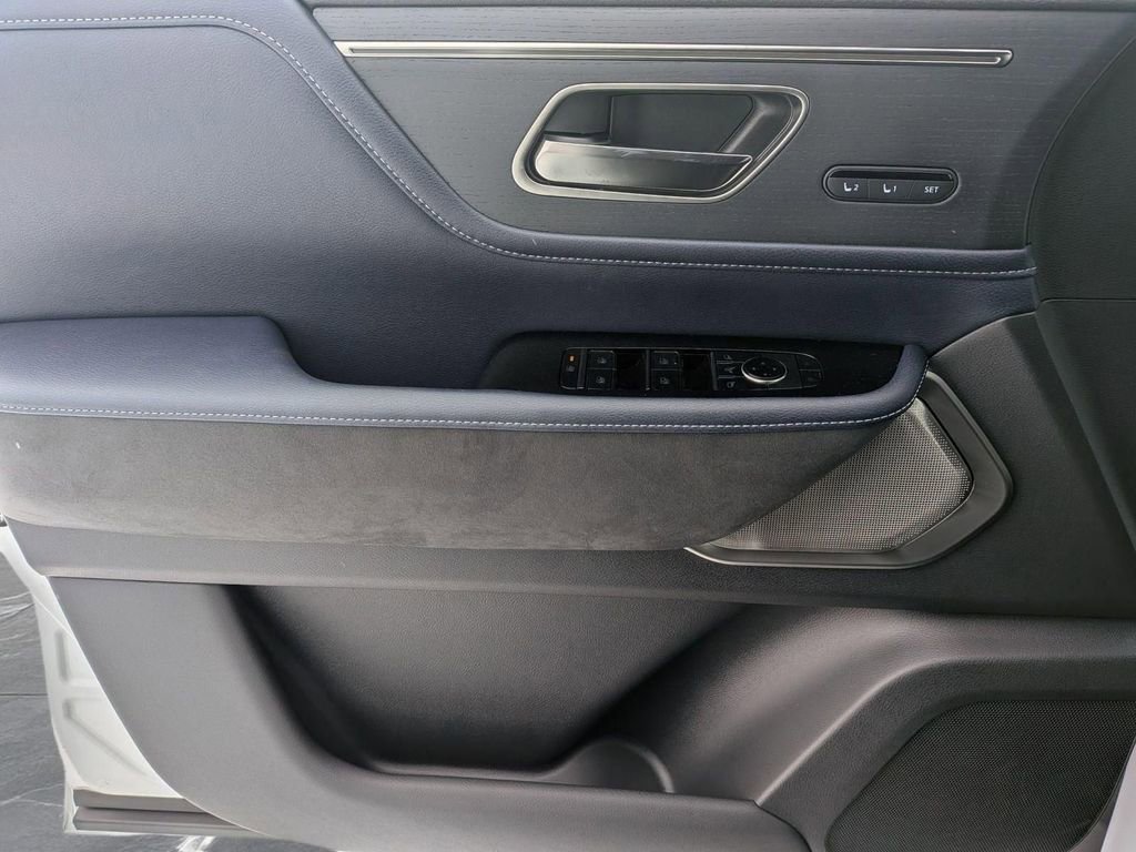 New 2026 INFINITI QX80 4WD w/ Sport Exterior Package image 14