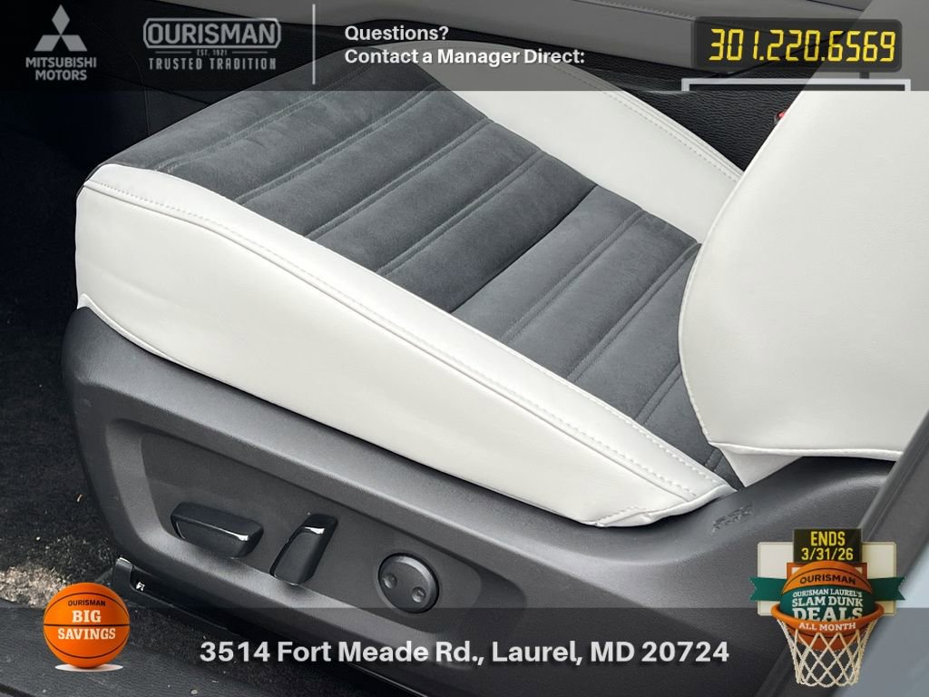 New 2026 Mitsubishi Outlander LE image 8