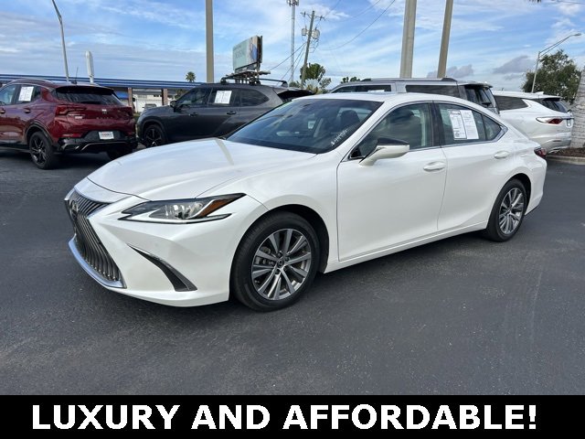 Used 2021 Lexus ES 350 w/ Premium Package image 3