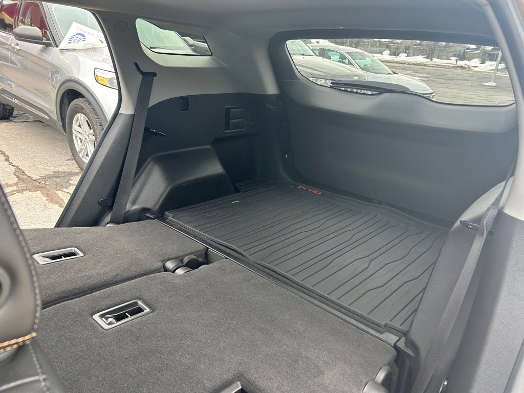 Used 2018 GMC Terrain SLT w/ Preferred Package image 35