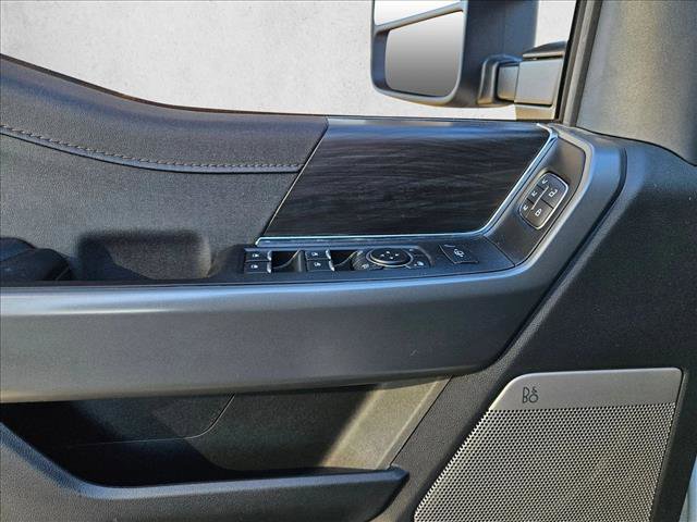 Used 2024 Ford F150 Lariat w/ FX4 Off-Road Package image 8