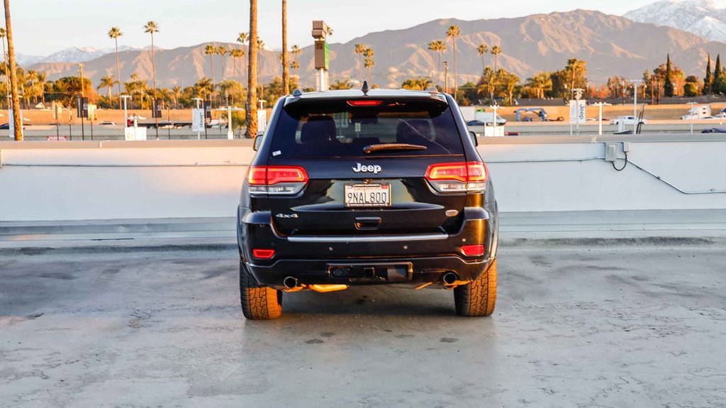 Used 2015 Jeep Grand Cherokee Overland image 8