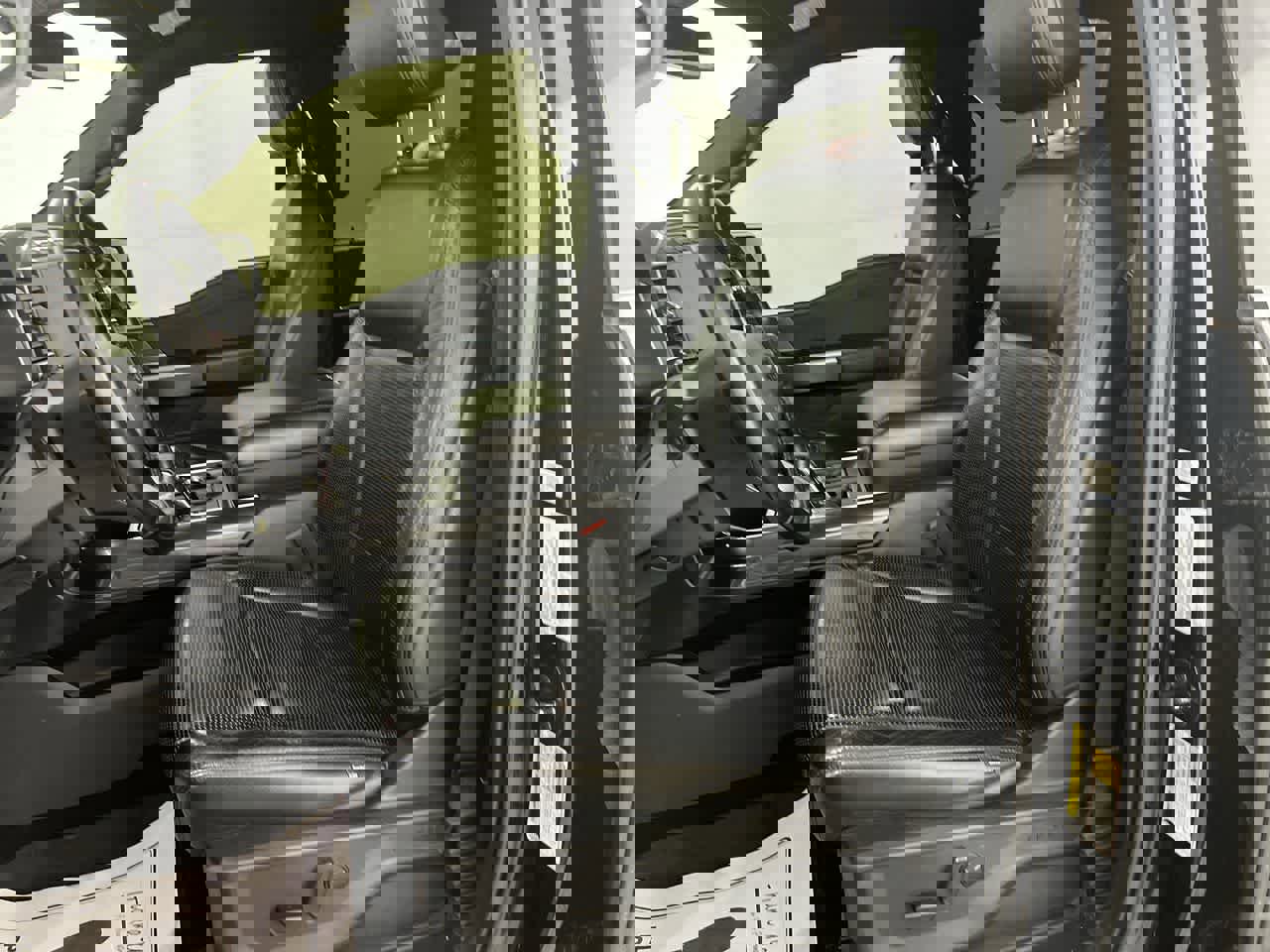 Used 2021 Ford F150 XLT w/ Equipment Group 302A High image 15