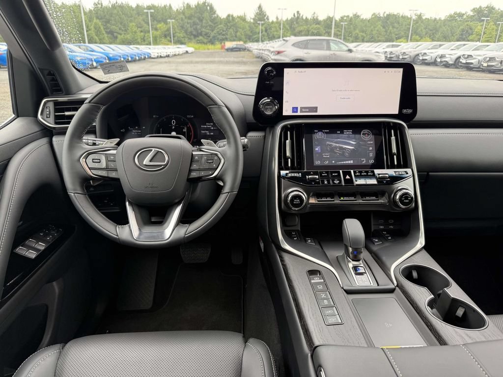 New 2026 Lexus LX 700h Luxury AWD/4WD image 8