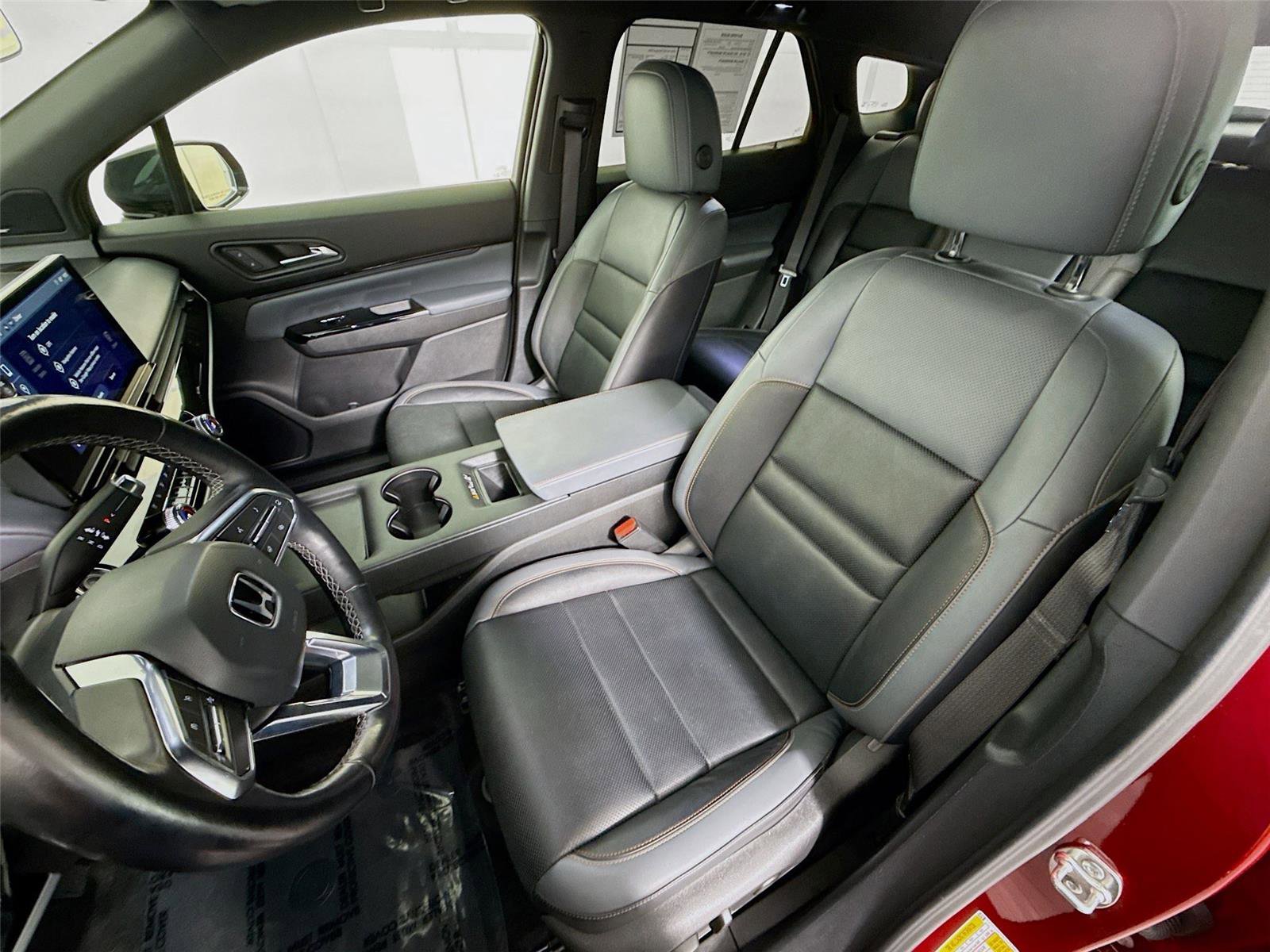 Used 2024 Honda Prologue Elite image 2