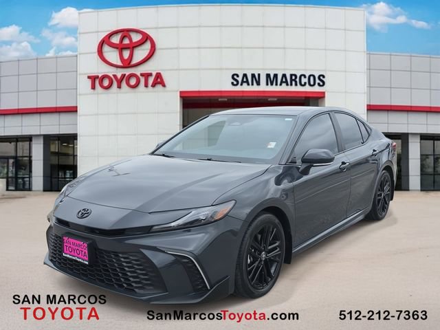 Used 2025 Toyota Camry SE w/ Convenience Package image 1