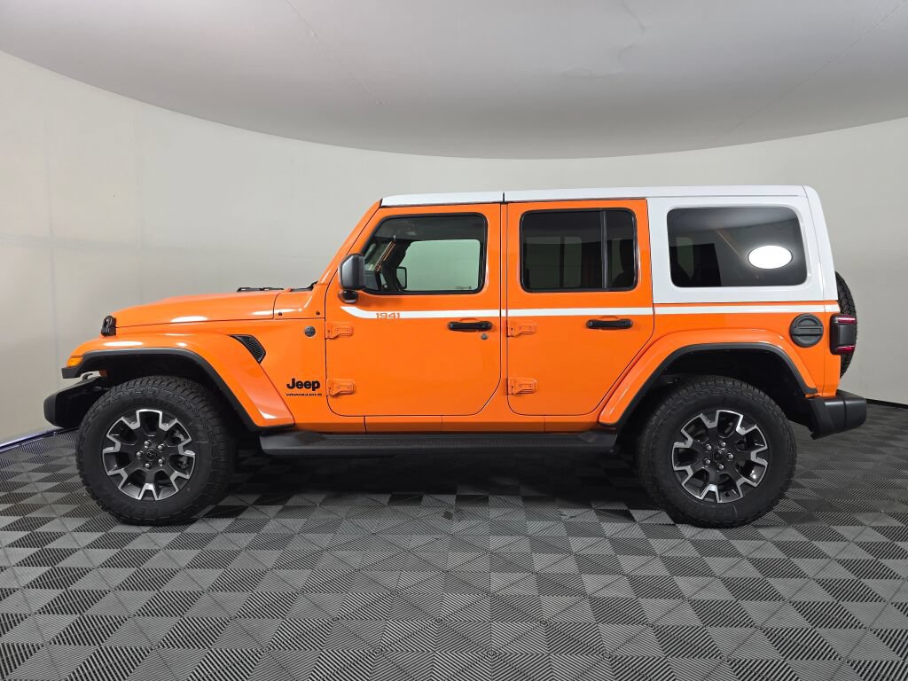 New 2026 Jeep Wrangler Unlimited Sahara w/ Whitecap Package AWD/4WD image 7