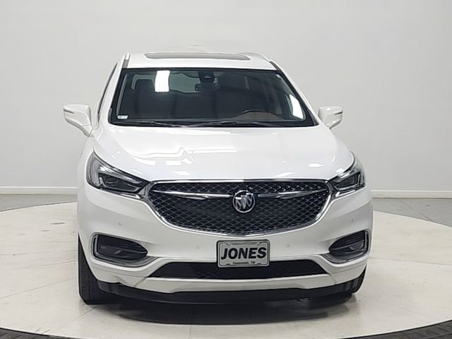Used 2020 Buick Enclave Avenir w/ Avenir Technology Package FWD image 2