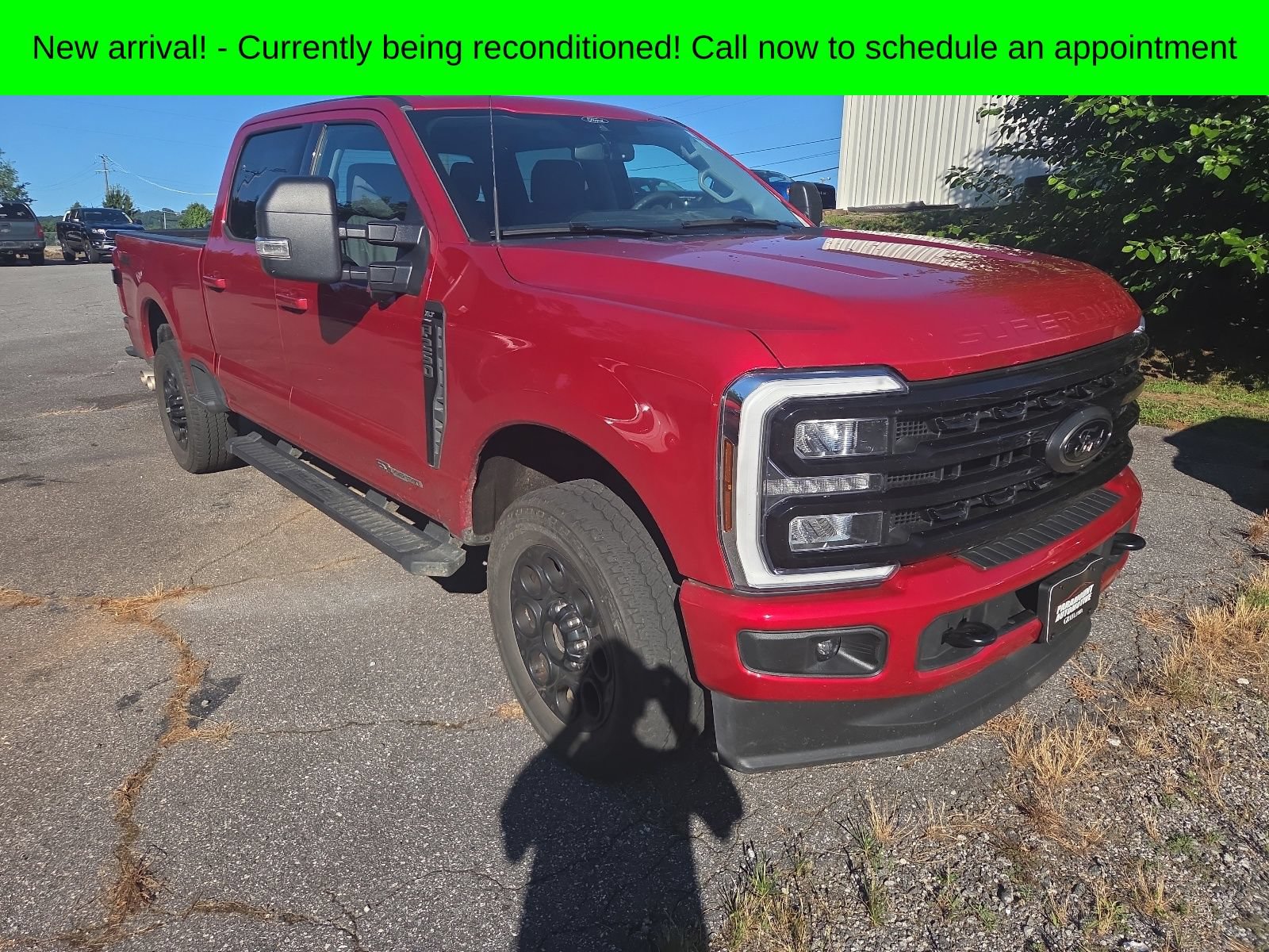 Used 2024 Ford F250 XLT w/ Black Appearance Package AWD/4WD image 3