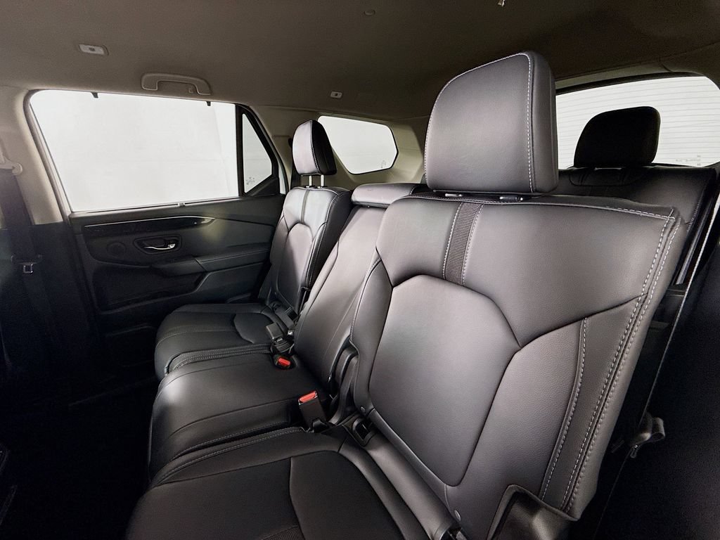Certified 2023 Honda Pilot EX-L image 33