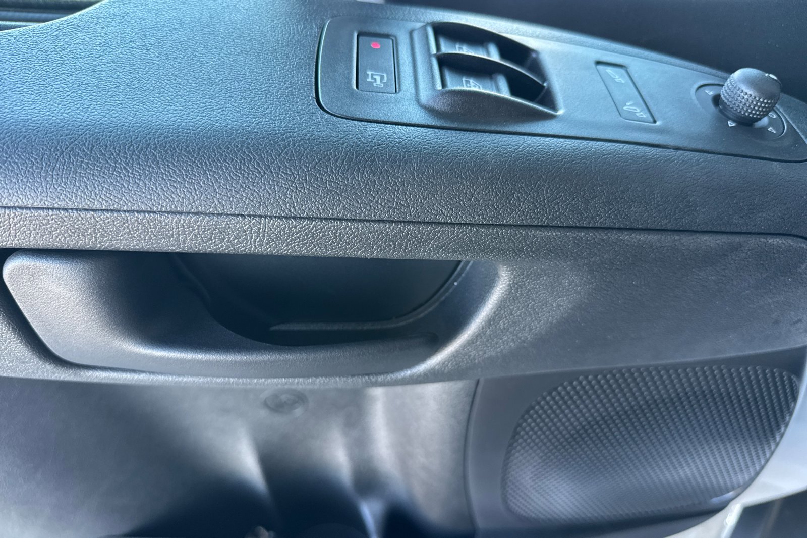 New 2026 RAM ProMaster 1500 w/ Quick Order Package 22G SLT image 10