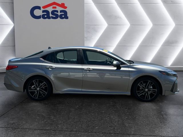 Used 2025 Toyota Camry XSE FWD image 6