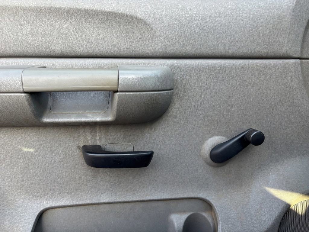 Used 2007 GMC Sierra 1500 W/T image 16