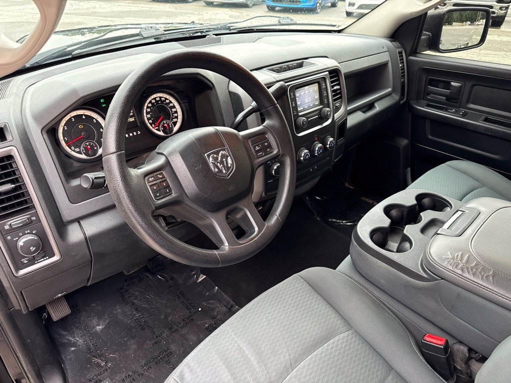 Used 2014 RAM 1500 Express w/ Black Ram 1500 Express Group AWD/4WD image 2