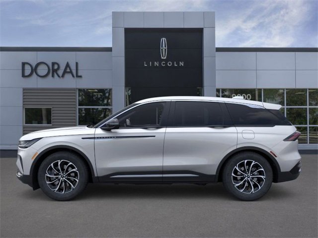 New 2026 Lincoln Nautilus Premier image 3