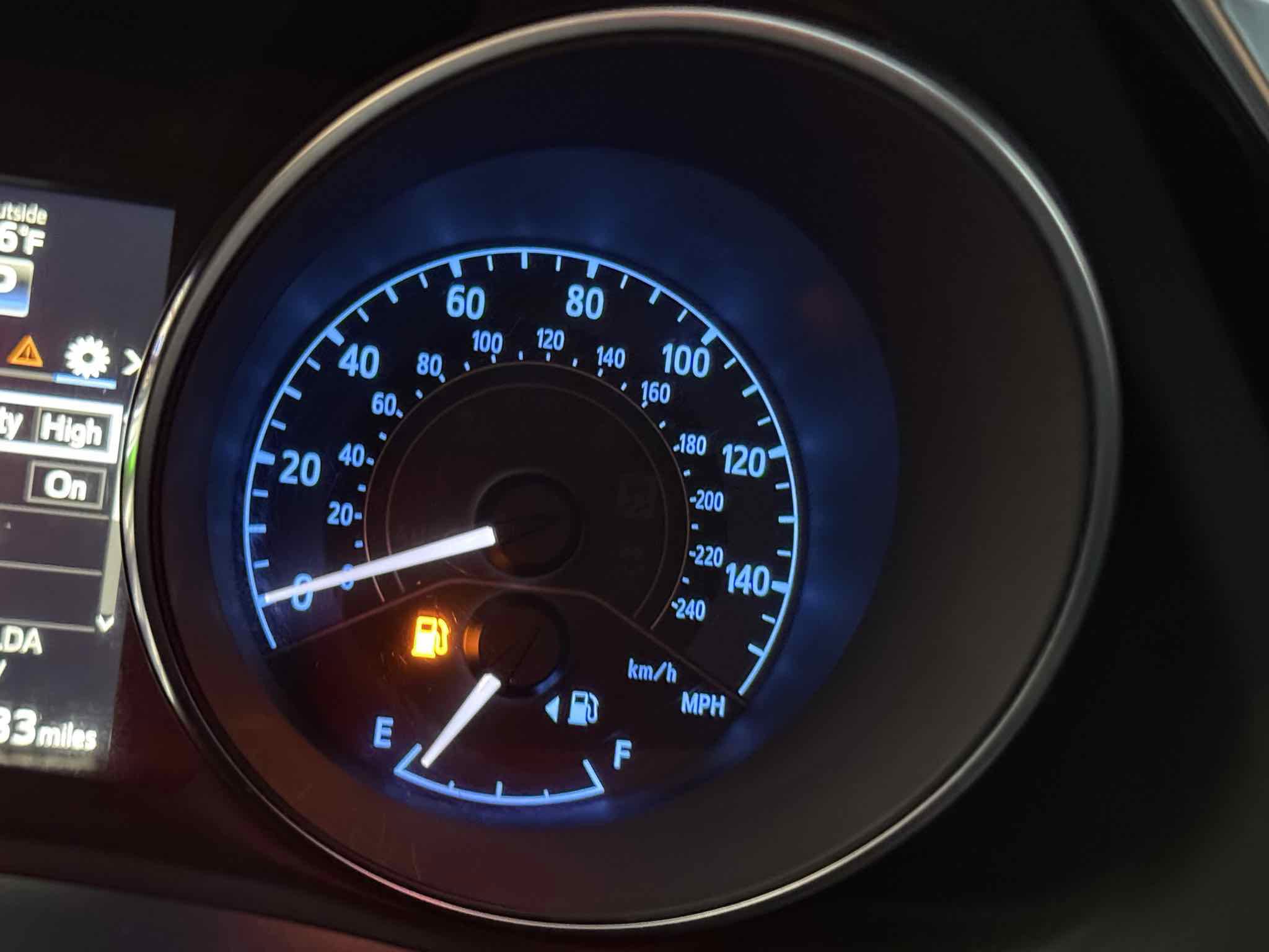 Used 2017 Toyota Corolla iM image 80