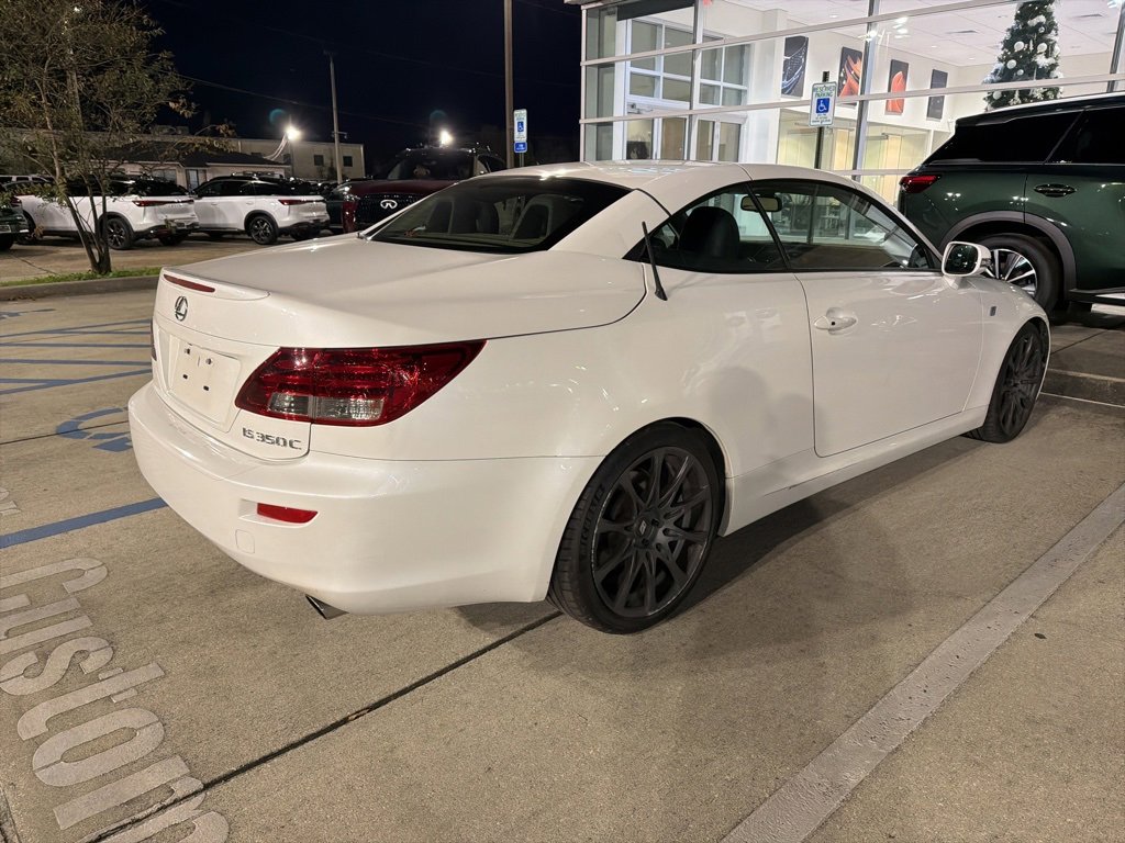 Used 2011 Lexus IS 350C image 4