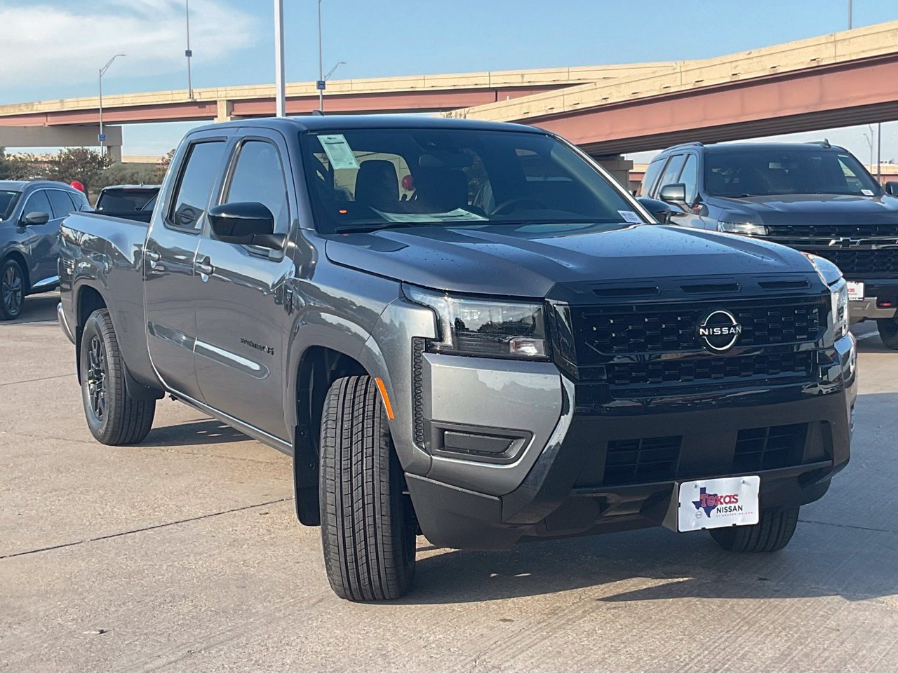 New 2027 Nissan Frontier SV RWD image 3