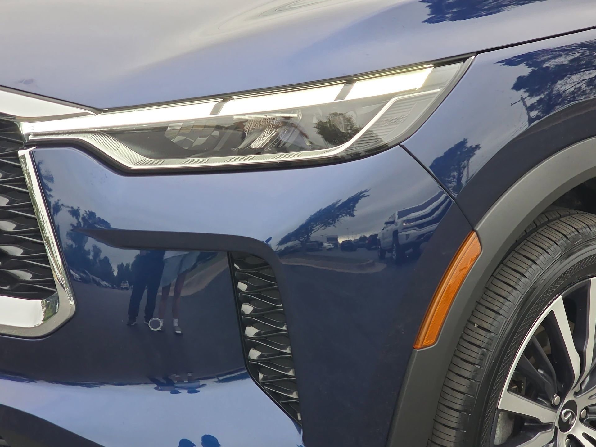 Certified 2025 INFINITI QX60 Sensory AWD/4WD image 30