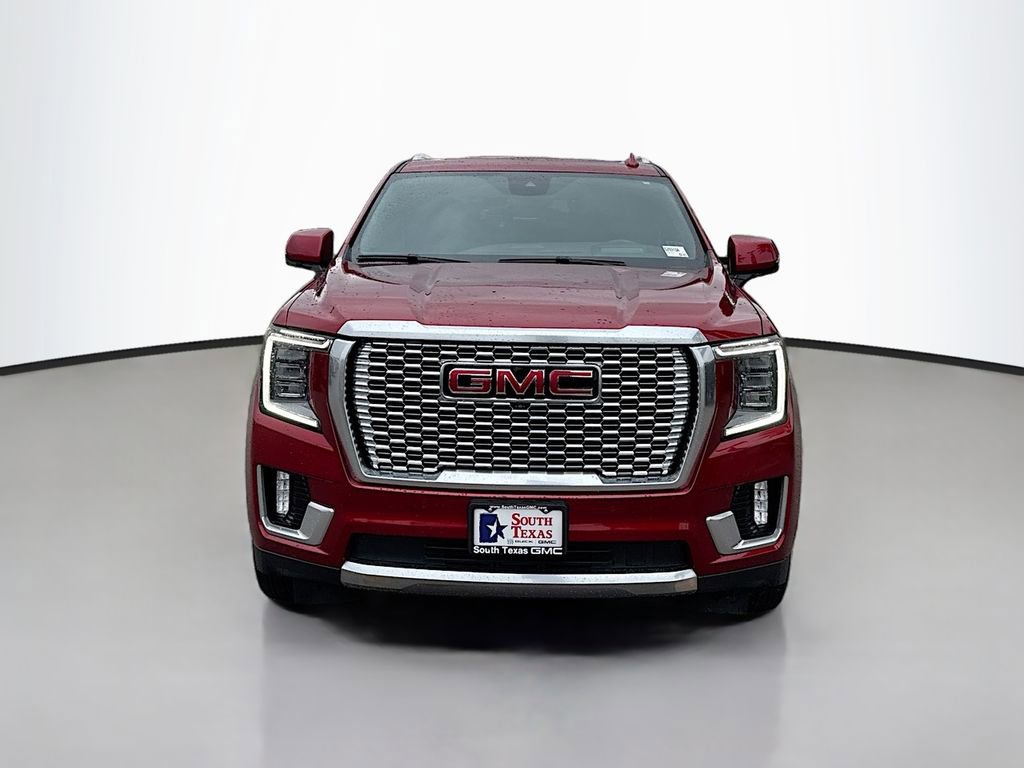 Used 2024 GMC Yukon Denali w/ Denali Reserve Package image 2