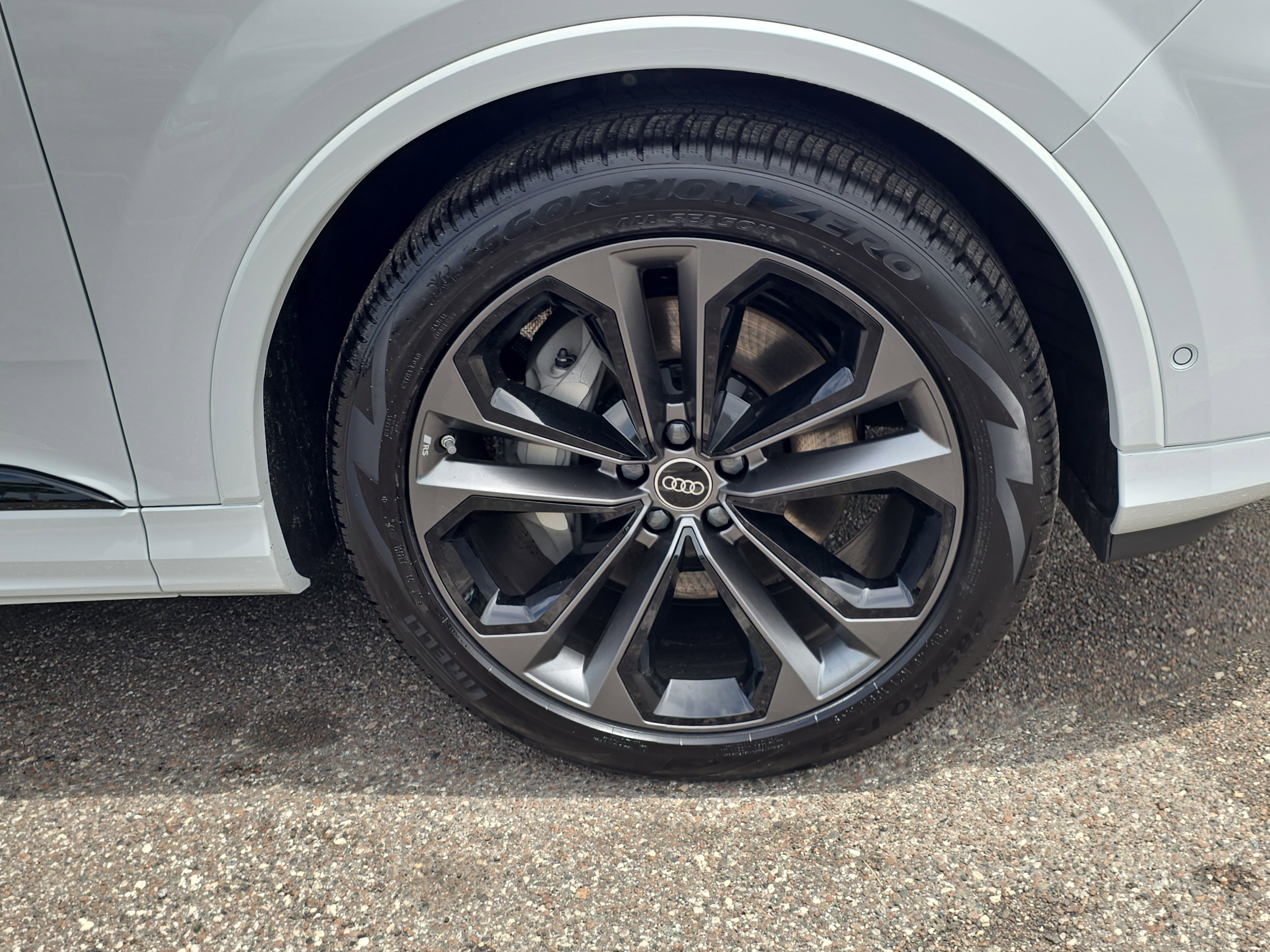 New 2025 Audi Q7 3.0T Prestige image 34