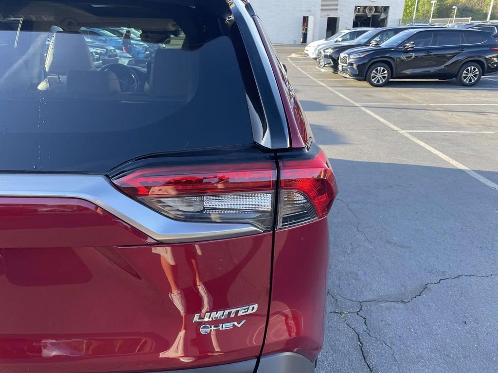 Used 2025 Toyota RAV4 Limited w/ Advanced Technology Package image 18