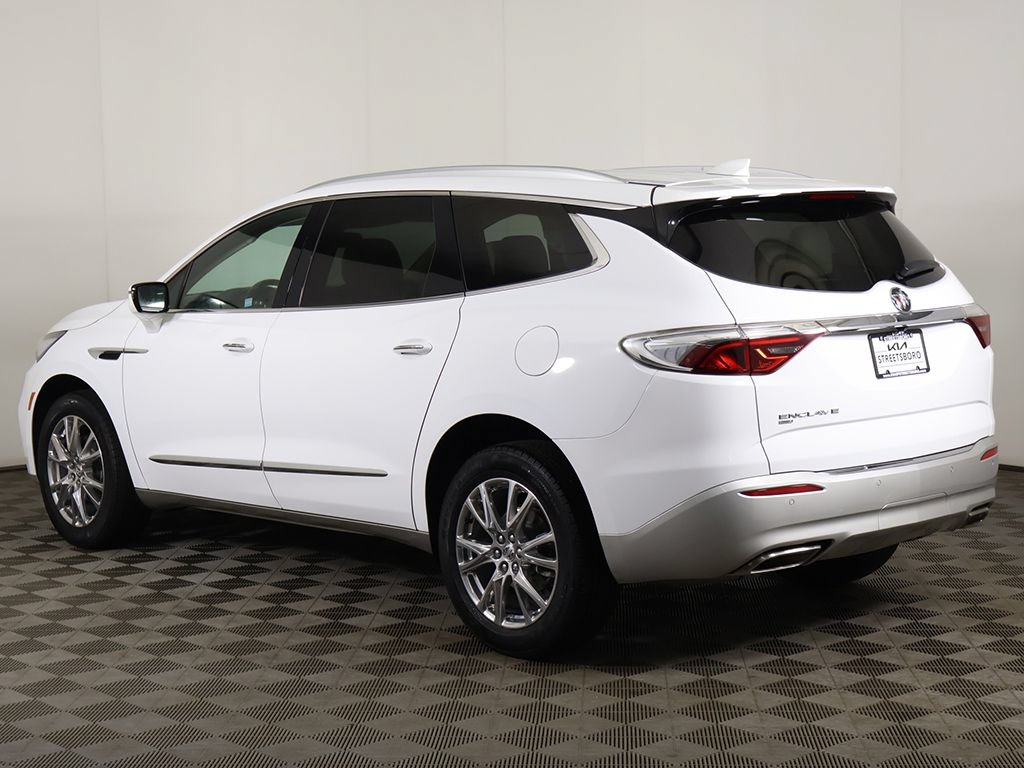 Used 2023 Buick Enclave Essence w/ Experience Buick Package AWD/4WD image 11