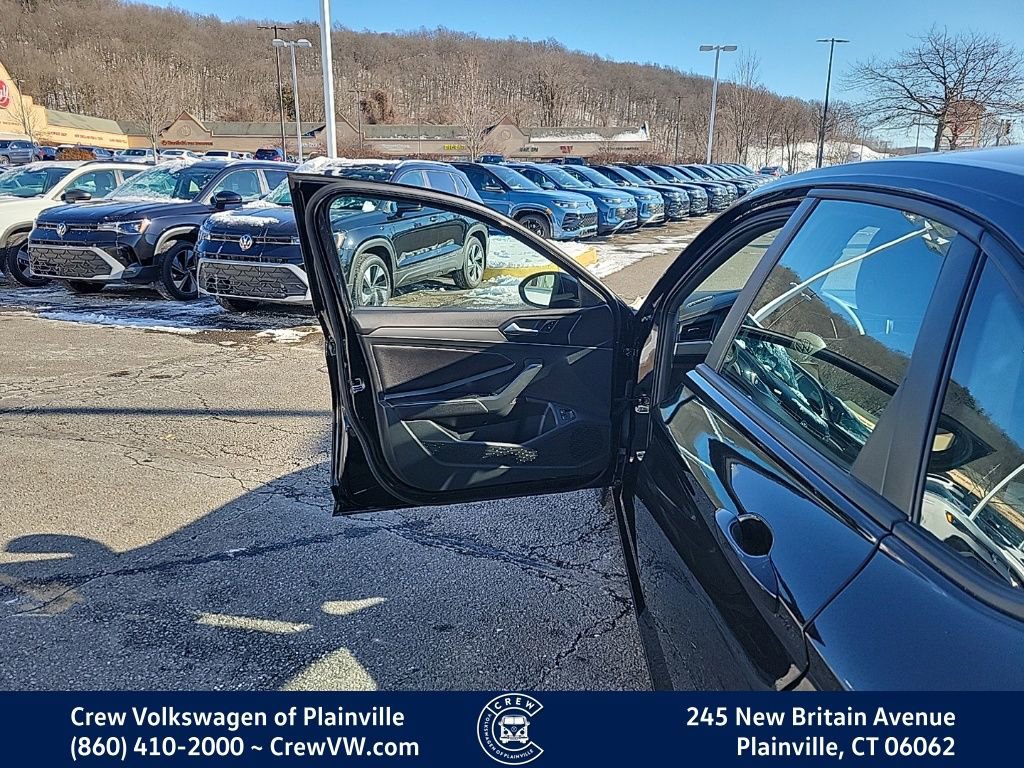 Certified 2023 Volkswagen Jetta Sport image 37