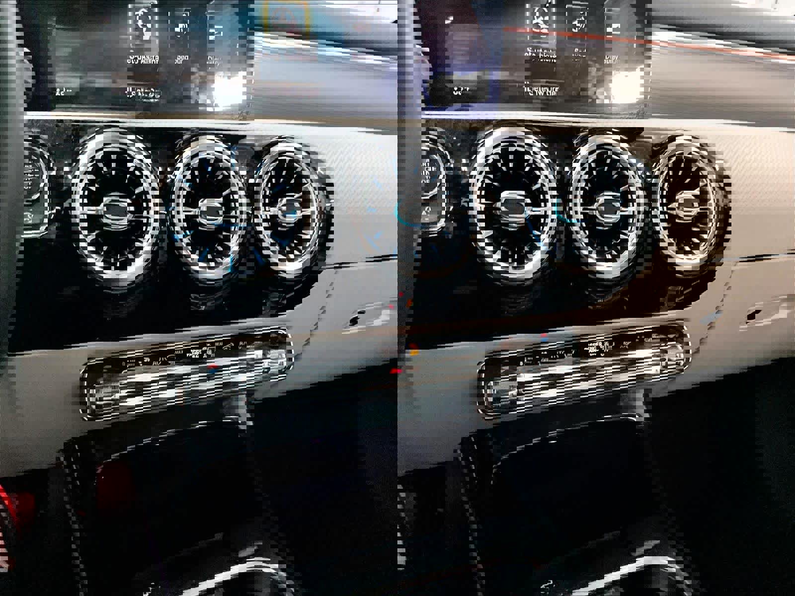 Used 2021 Mercedes-Benz A 220 image 34