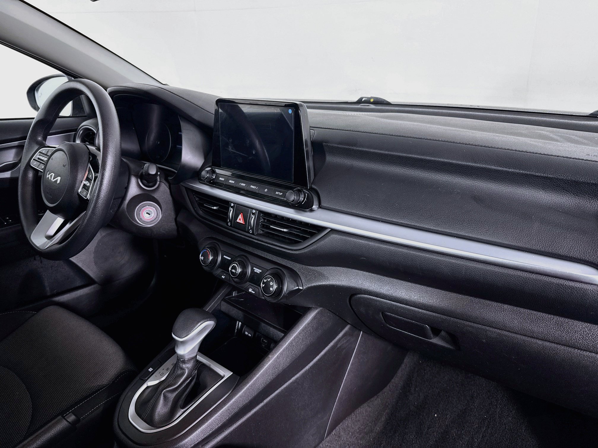 Used 2022 Kia Forte LXS w/ LXS Technology Package FWD image 27