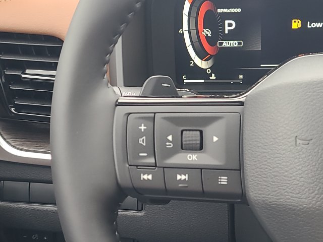New 2026 Nissan Rogue Platinum AWD/4WD image 17