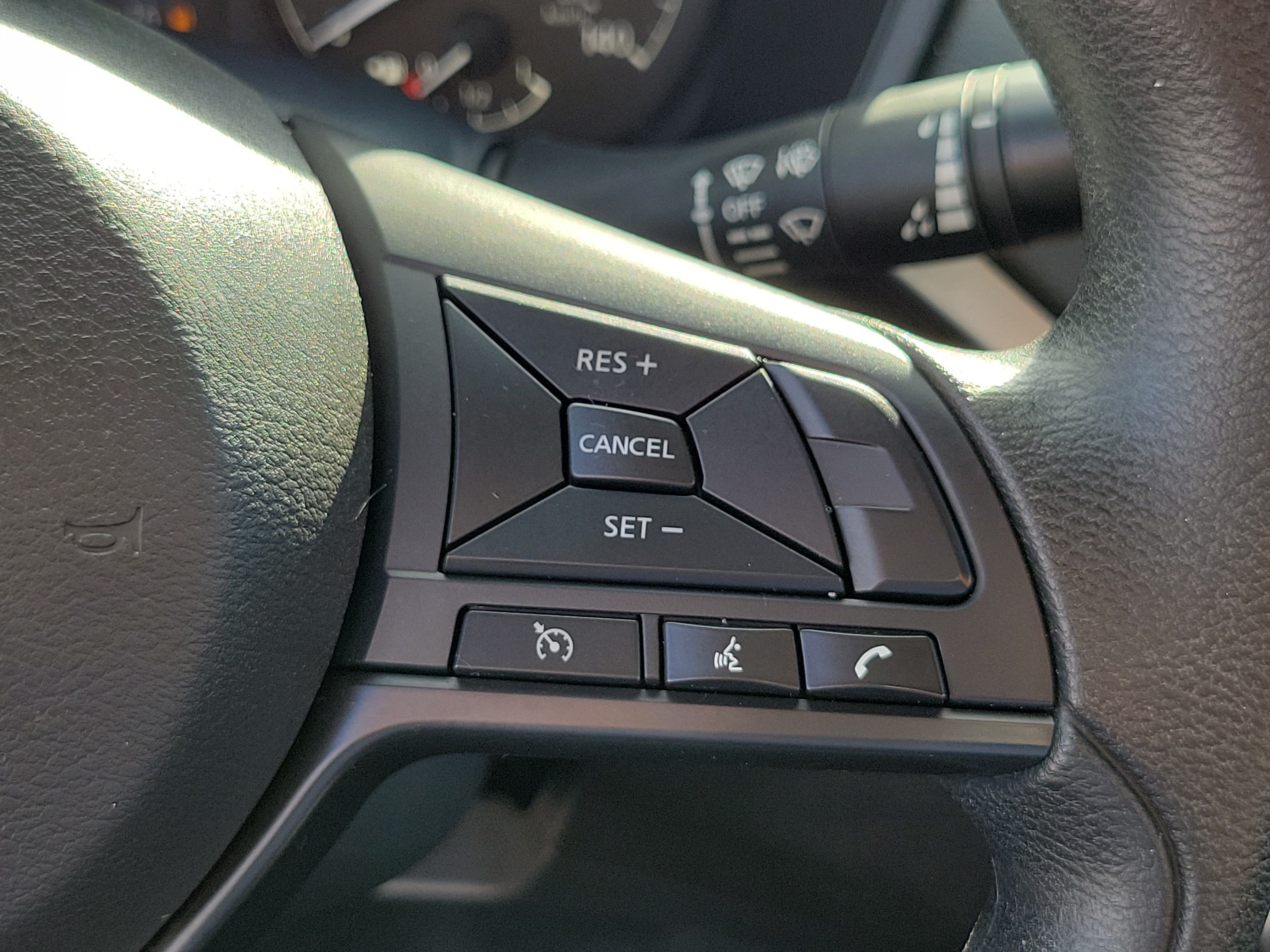 Used 2025 Nissan Altima 2.5 S FWD image 29