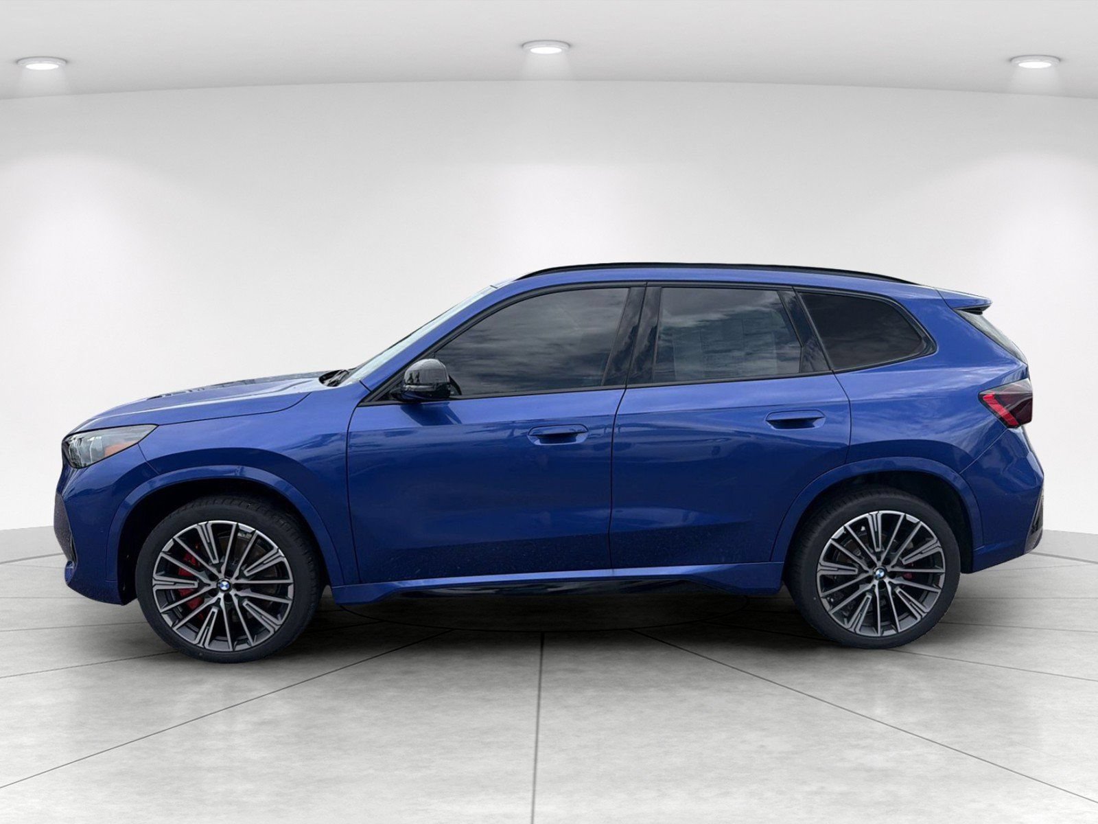 New 2026 BMW X1 xDrive28i w/ Technology Package AWD/4WD image 7