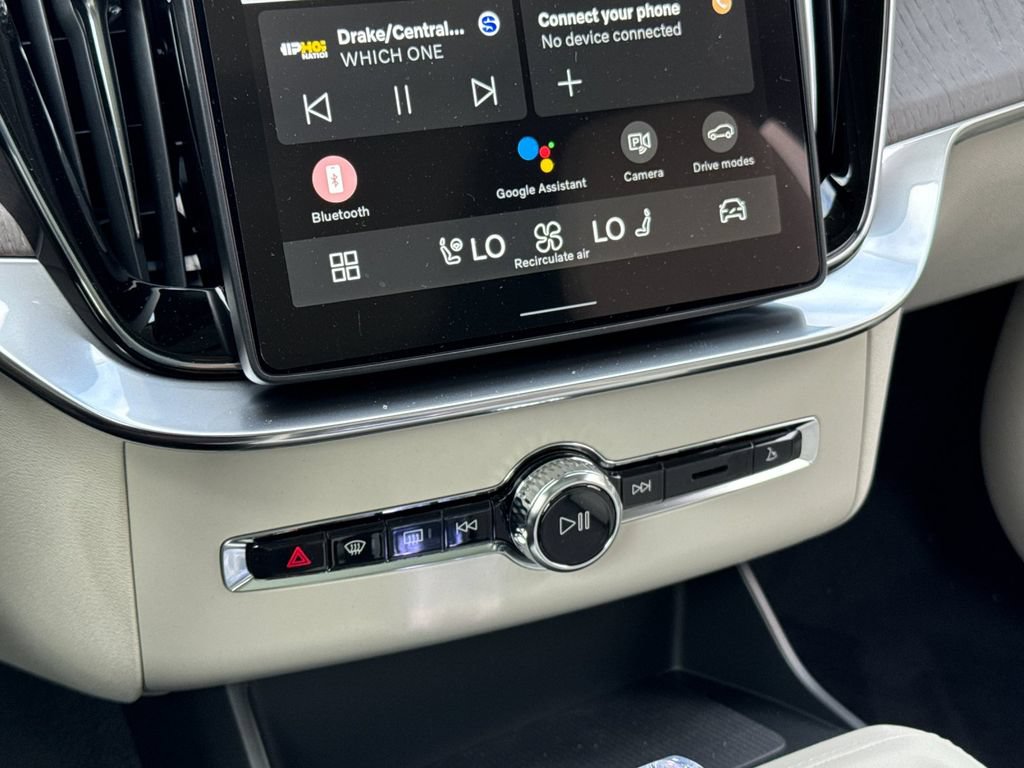 New 2026 Volvo XC90 T8 Ultra w/ Protection Package Premier AWD/4WD image 21