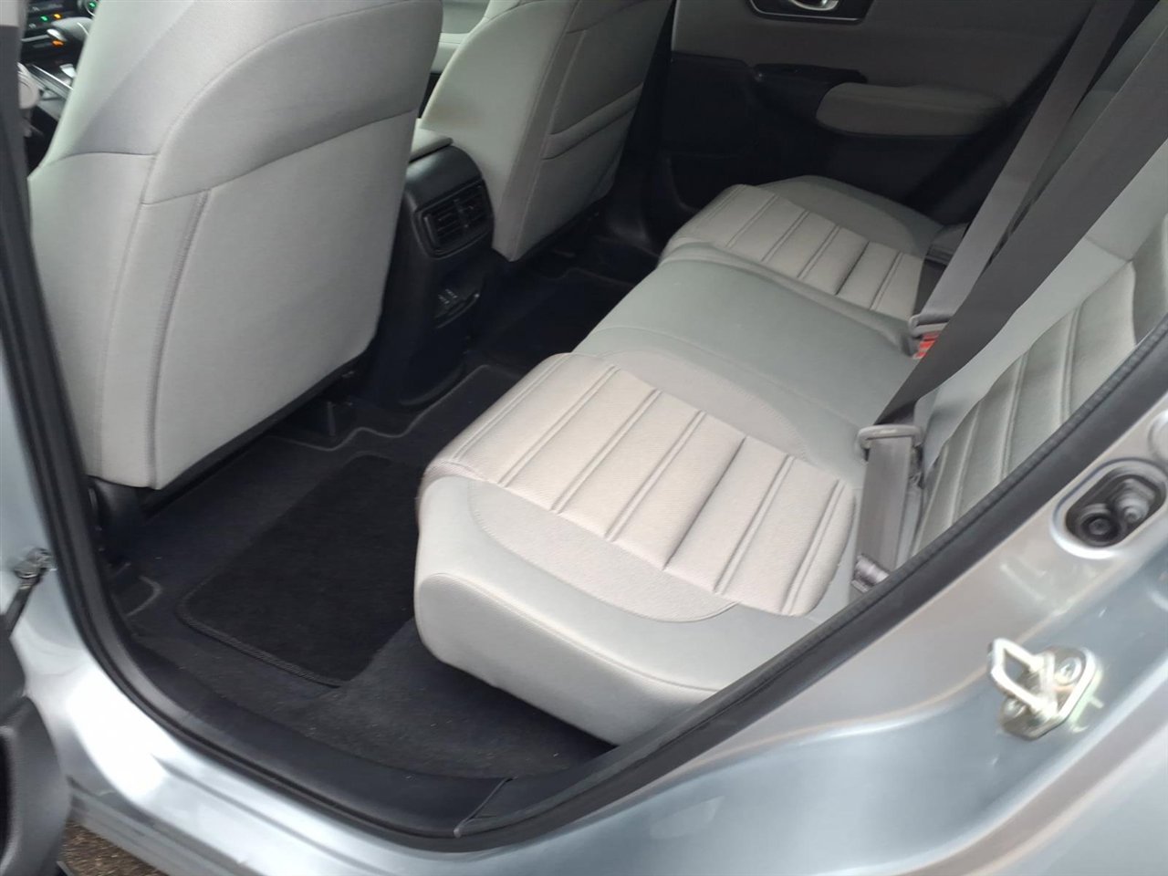 Used 2019 Honda CR-V EX image 9