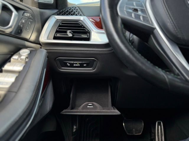Used 2024 BMW ALPINA XB7 image 42