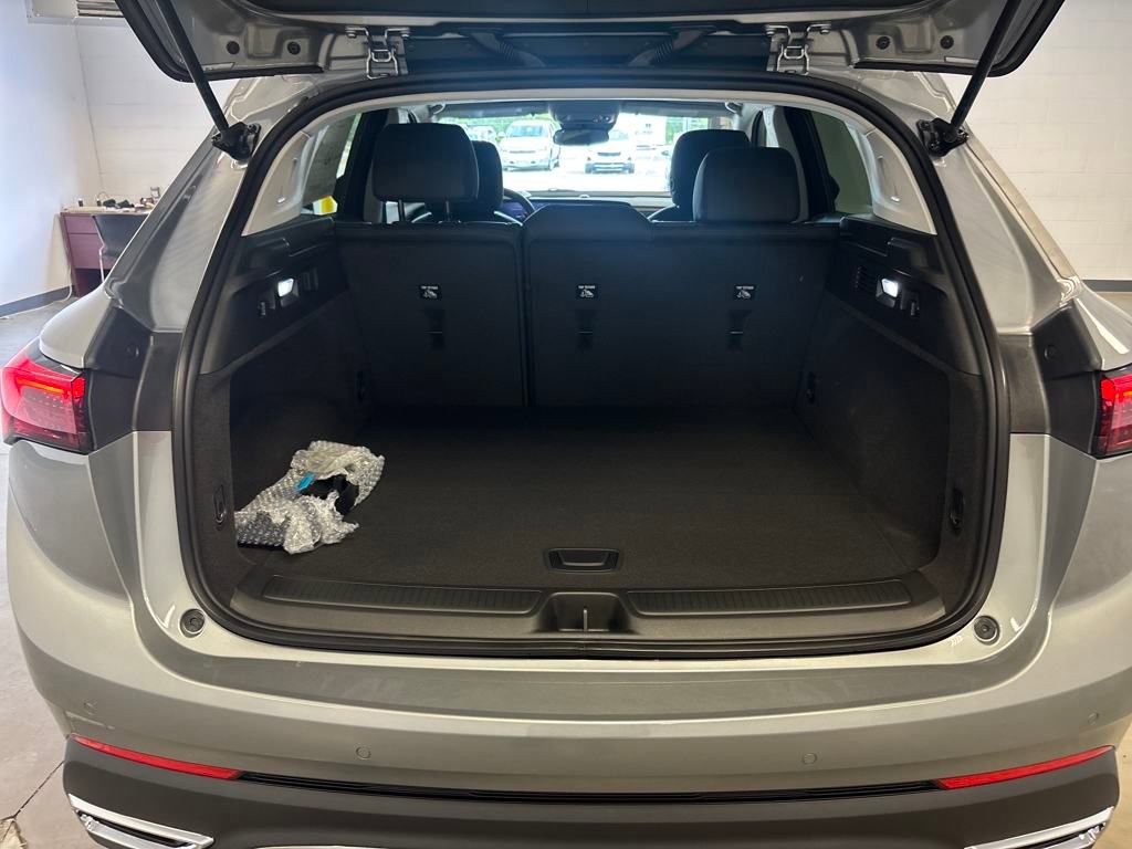 New 2025 Buick Envision Preferred image 17