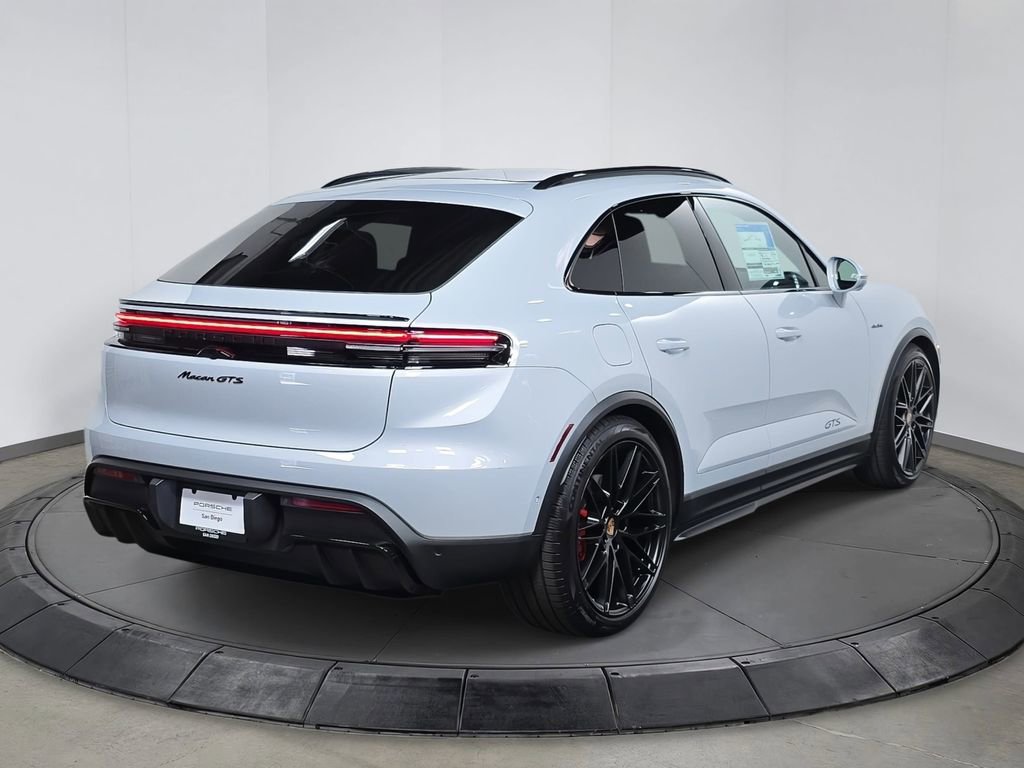 New 2026 Porsche Macan GTS Electric image 7