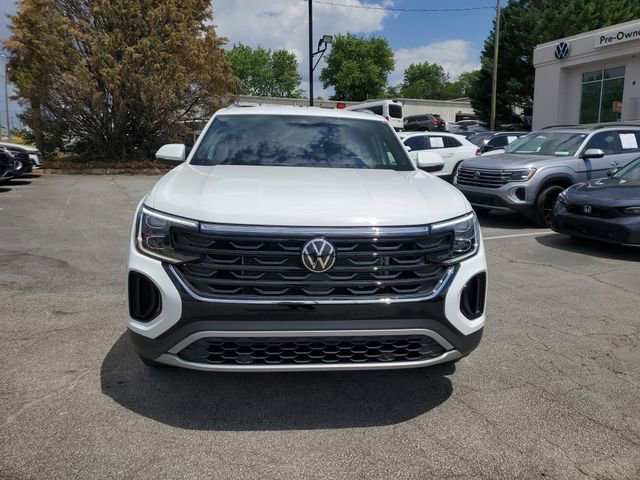 Certified 2025 Volkswagen Atlas Cross Sport SE FWD image 2