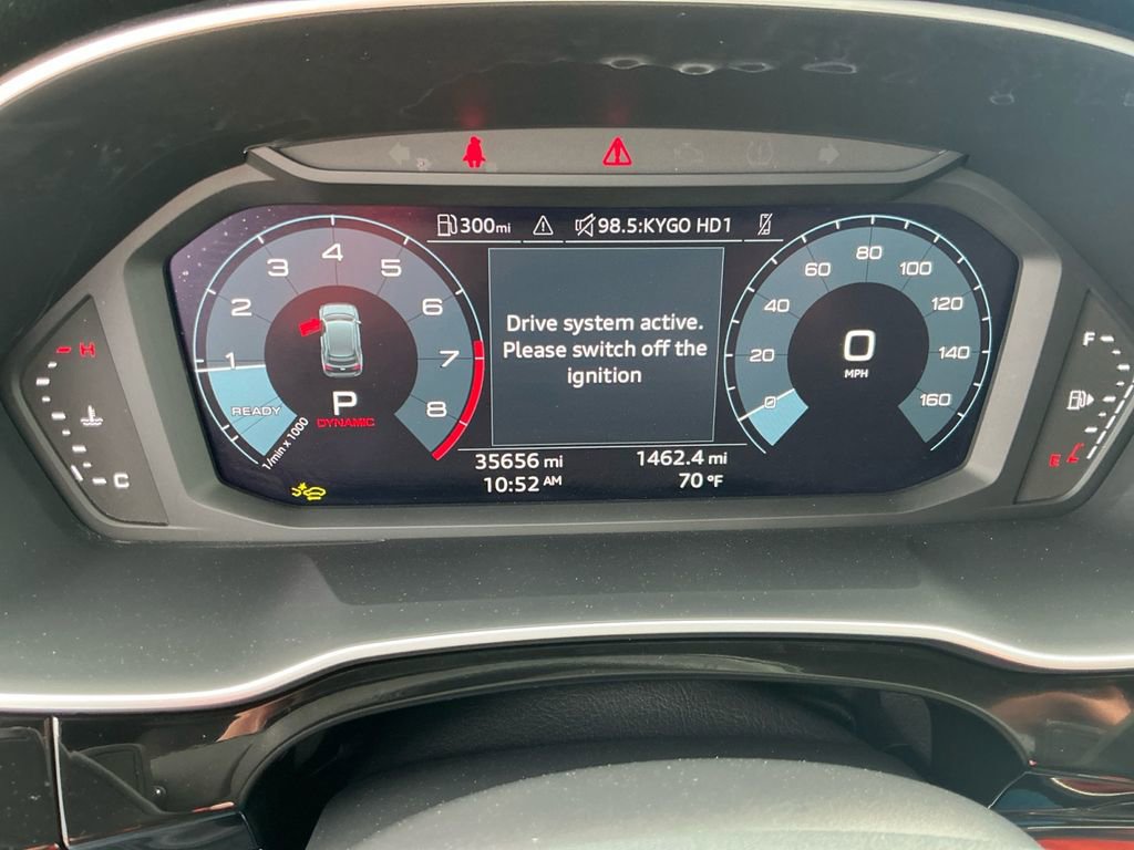 Used 2025 Audi Q3 2.0T Premium image 24