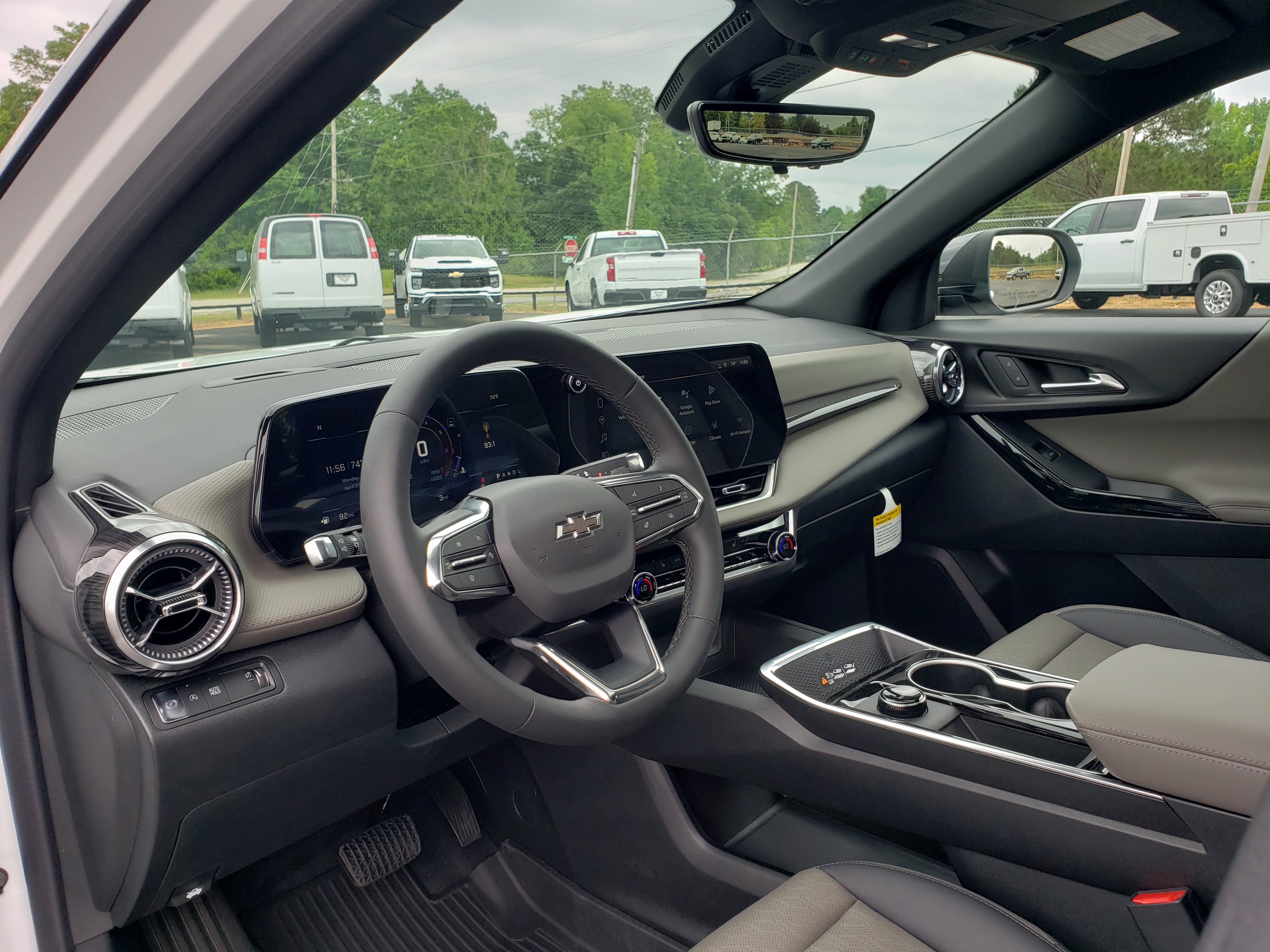 New 2026 Chevrolet Equinox LT FWD image 28