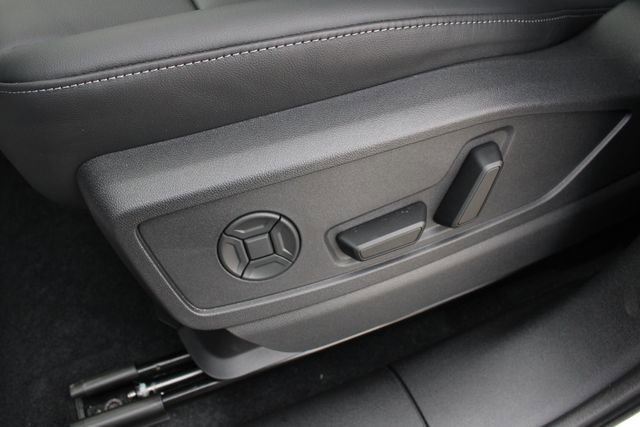 New 2025 Audi Q5 Premium Plus image 3