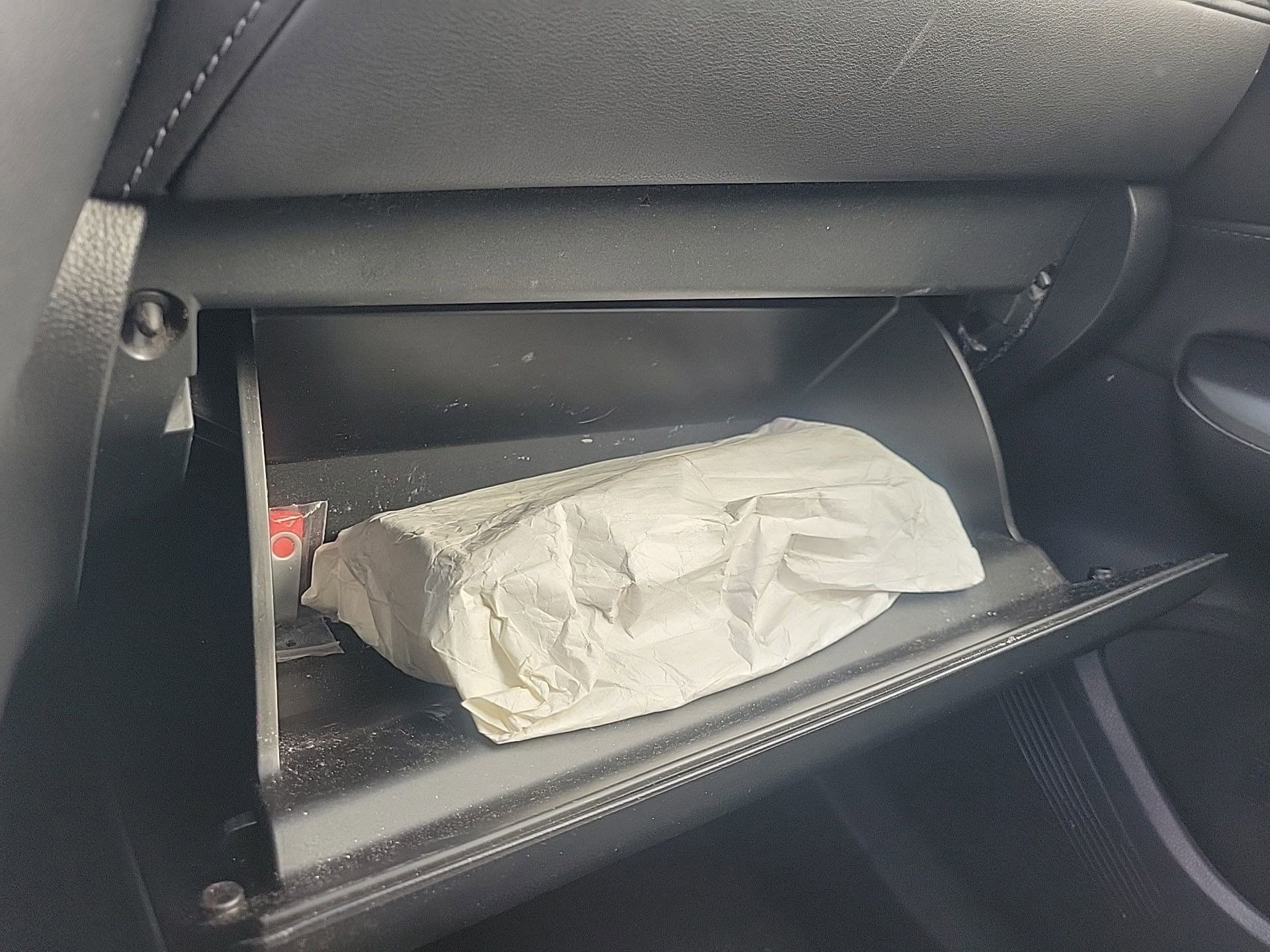 Used 2021 Toyota Venza LE image 33