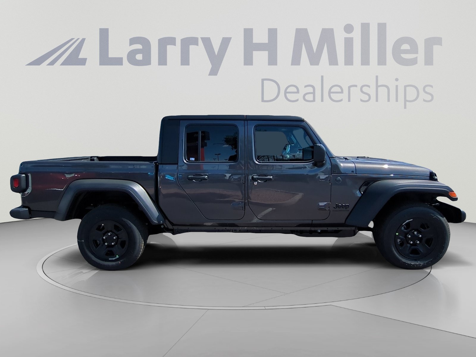 New 2026 Jeep Gladiator Sport AWD/4WD image 6