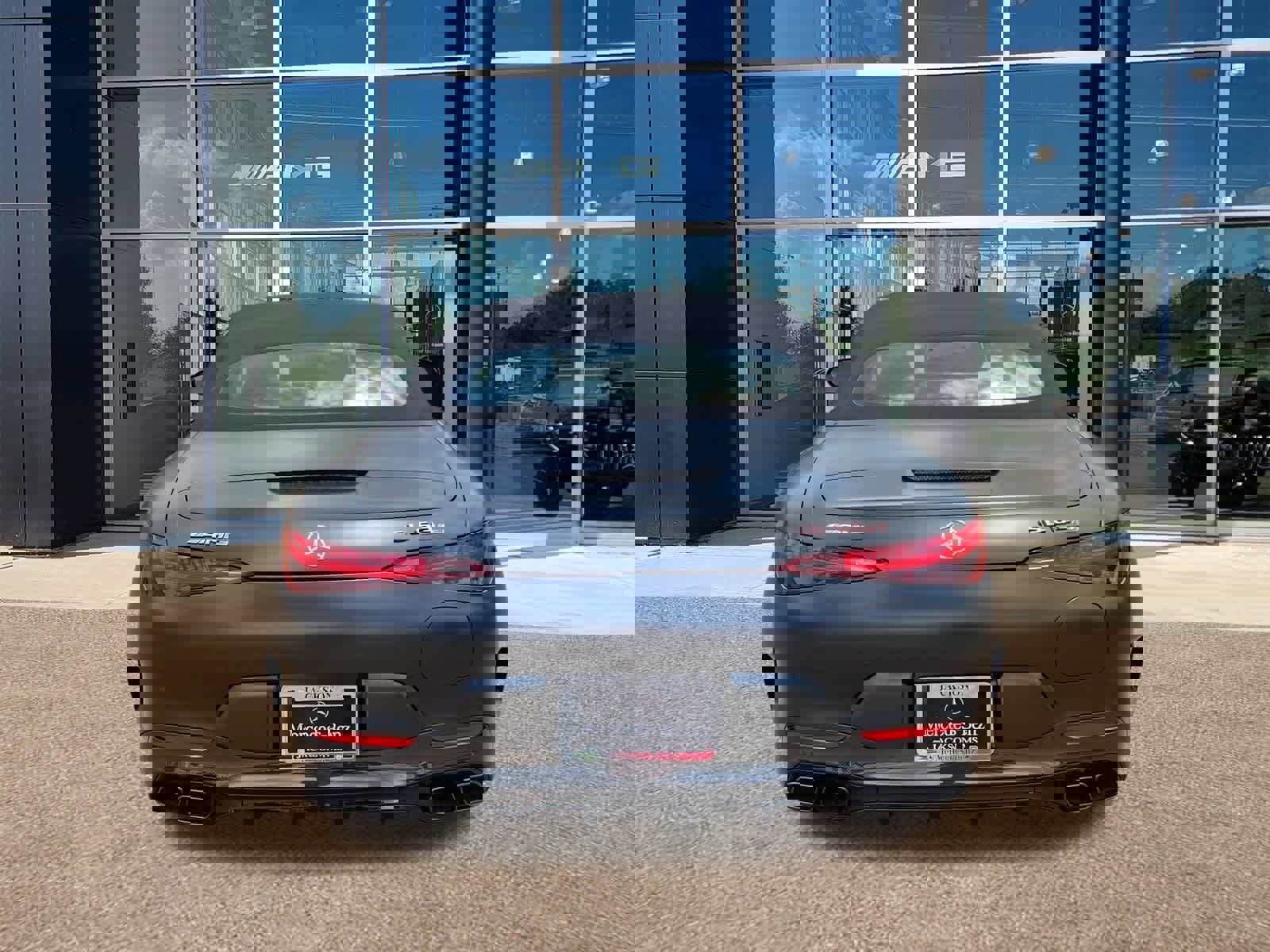 New 2025 Mercedes-Benz SL 63 AMG S e Performance 4MATIC image 29