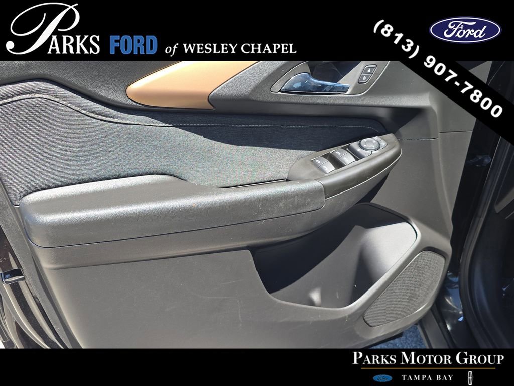 Used 2023 Chevrolet TrailBlazer ACTIV FWD image 13