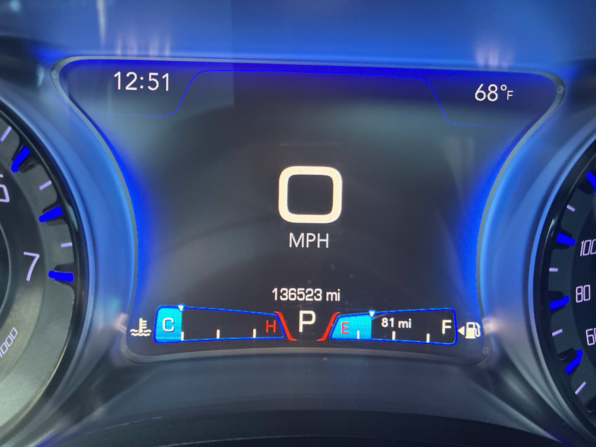 Used 2015 Chrysler 300 S RWD image 10