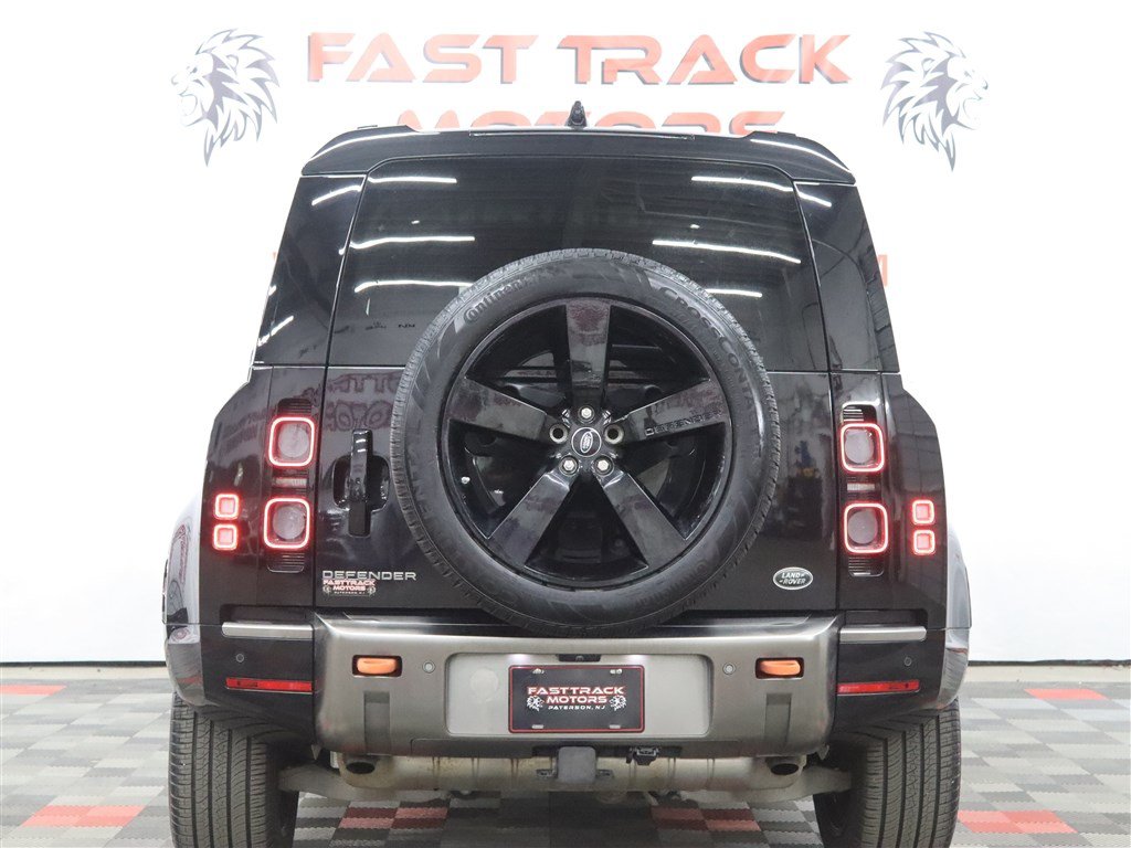 Used 2021 Land Rover Defender 110 X AWD/4WD image 5